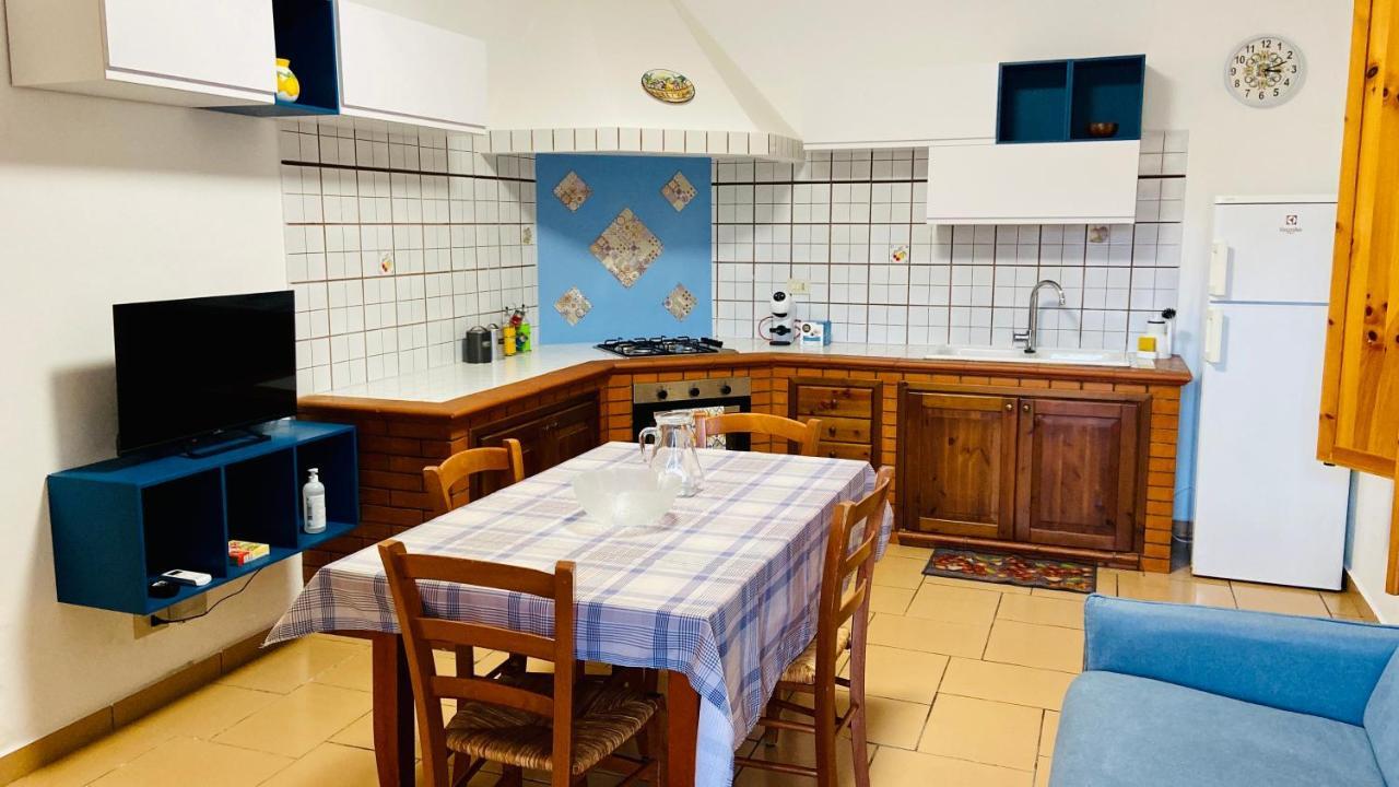 Stella Maris Limoni By Sicilvill Villa Campofelice Di Roccella Buitenkant foto
